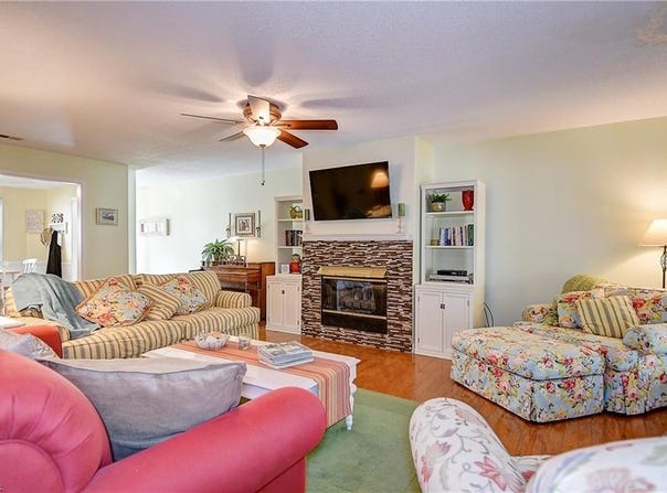 306 Esplanade Place, Chesapeake, VA 23320
