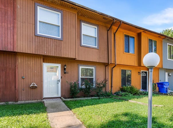 51 KEEPSAKE Place, WALDORF, MD 20602