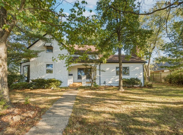 1000 E Sycamore Street, Monett, MO 65708