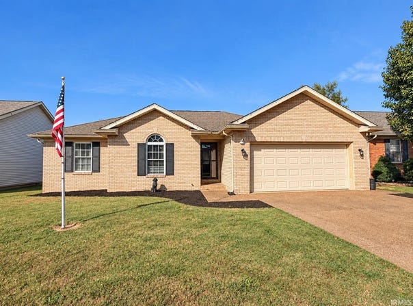 2834 Elmridge Drive, Evansville, IN 47711