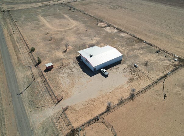 5608 Cactus Drive, Levelland, TX 79336
