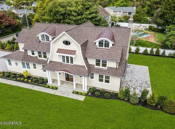 907 Riverview Drive, Brielle, NJ 08730