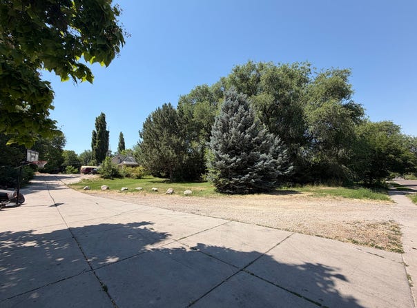 679 3RD St, Ogden, UT 84404