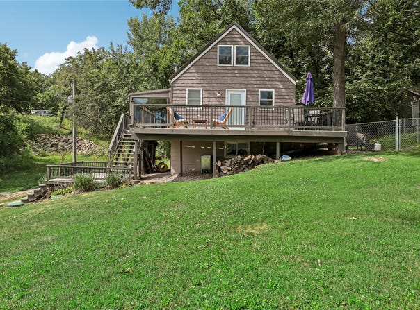 101 Maple Road, Montezuma, IA 50171