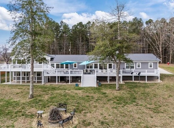 585 Bonanza Trail, Clarksville, VA 23927