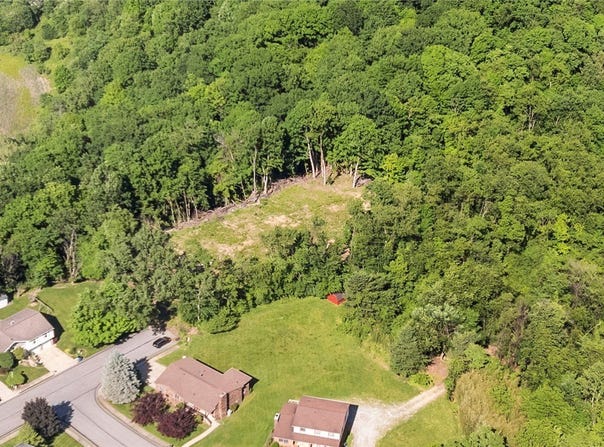 Greenridge Dr, Verona, PA 15147