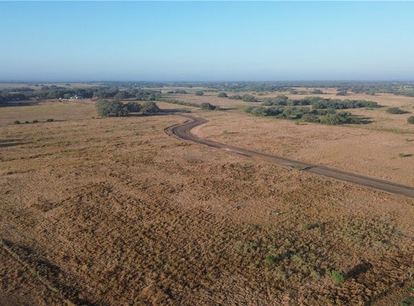 Seiler Rd, Goliad, TX 77963