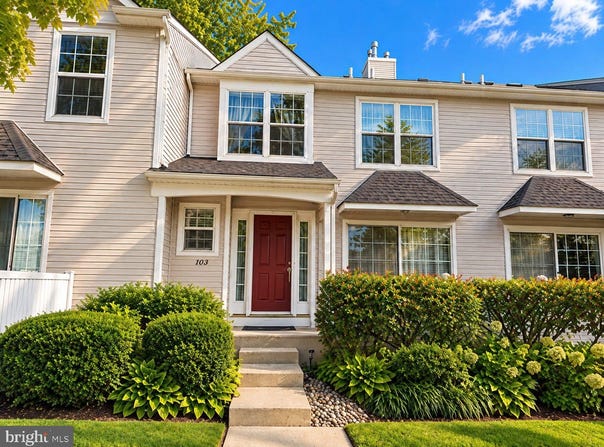 103 EAGLE Court, JAMISON, PA 18929