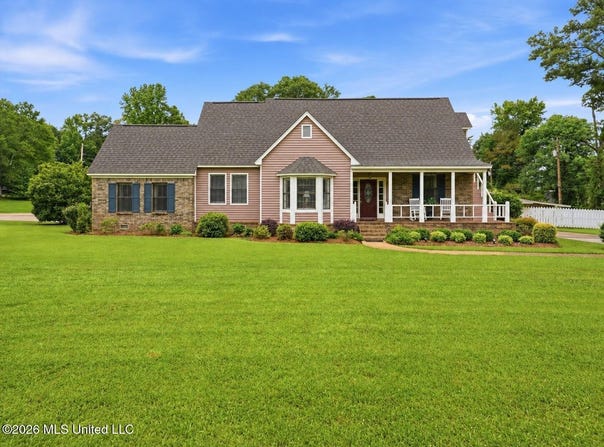 110 Shady Oaks Circle, Carthage, MS 39051
