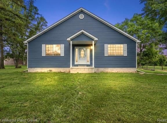 54230 Card Road, Macomb Twp, MI 48042