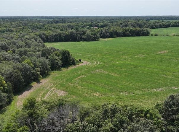 171 Highway Jj, New Florence, MO 63363