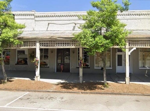 141 N Eufaula Avenue, Eufaula, AL 36027
