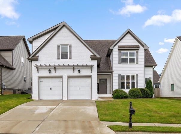 8889 Silver Maple Drive, Ooltewah, TN 37363