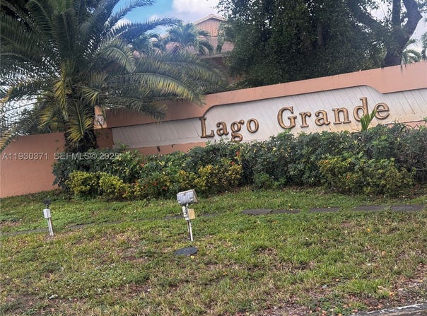 6455 W 27th Ave, Hialeah, FL 33016