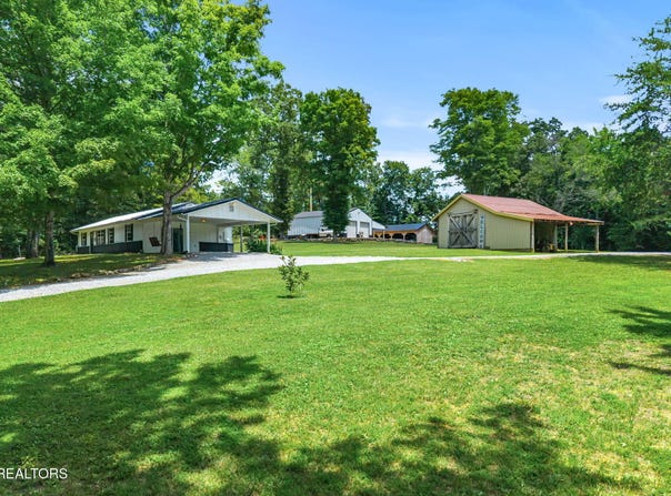 571 Goodfield Rd, Decatur, TN 37322