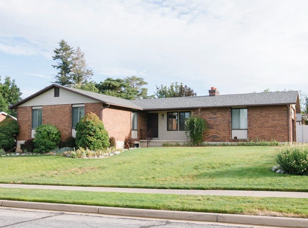 1157 E CREEKVIEW Dr, Fruit Heights, UT 84037