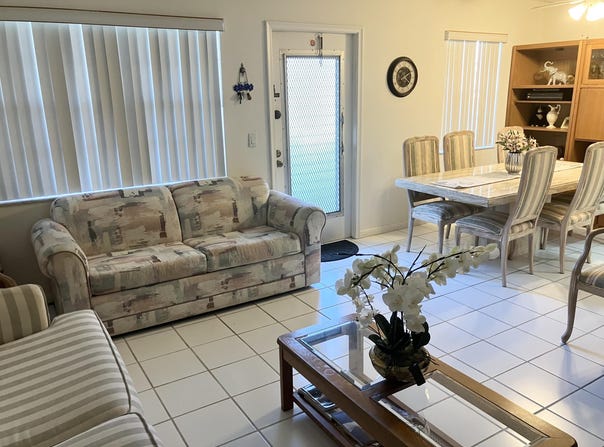 283 Durham H E, Deerfield Beach, FL 33442