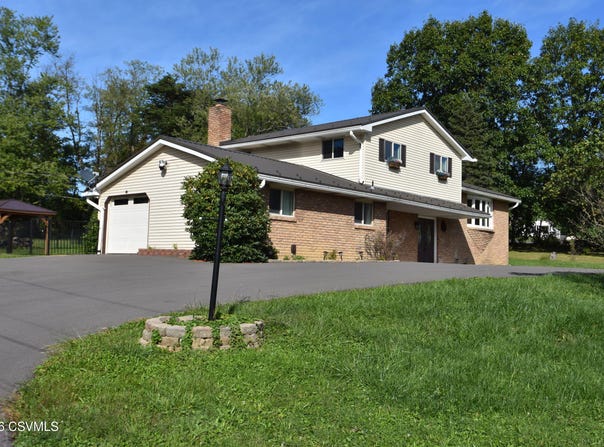 148 PENN Avenue, Elysburg, PA 17824