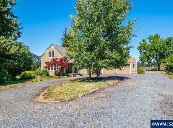 11255 Kroenig Rd, Amity, OR 97101
