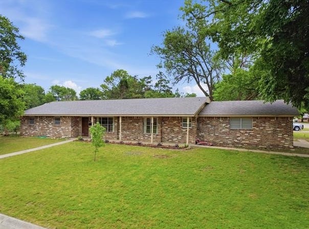 2509 SE Quail Place, Bartlesville, OK 74006