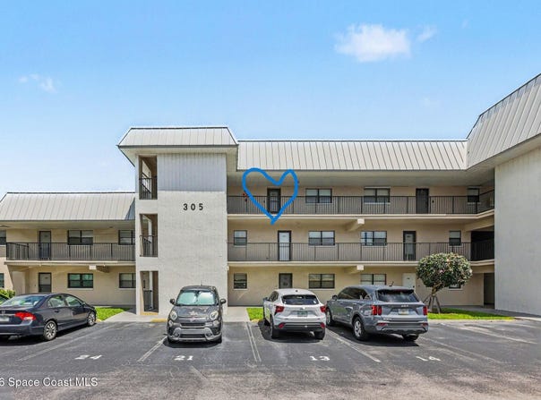 305 Tangle Run Boulevard, Melbourne, FL 32940