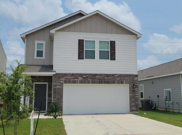 500 Magnum Force Dr, Jarrell, TX 76537