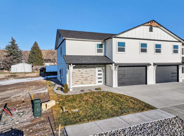 1932 S 1st, Pocatello, ID 83201