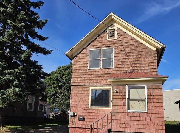 803 Hancock Street, Hancock, MI 49930