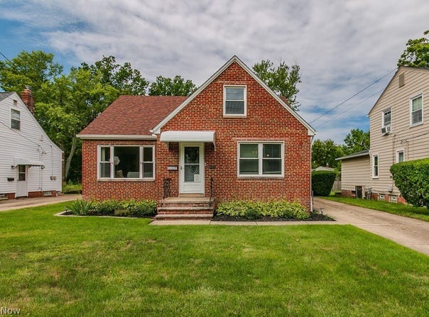 1292 Irene Road, Lyndhurst, OH 44124