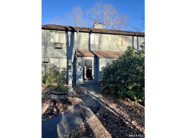 207 Ledge Drive, Torrington, CT 06790