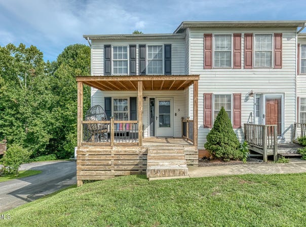 235 Hunter Hills Circle, Bristol, TN 37620
