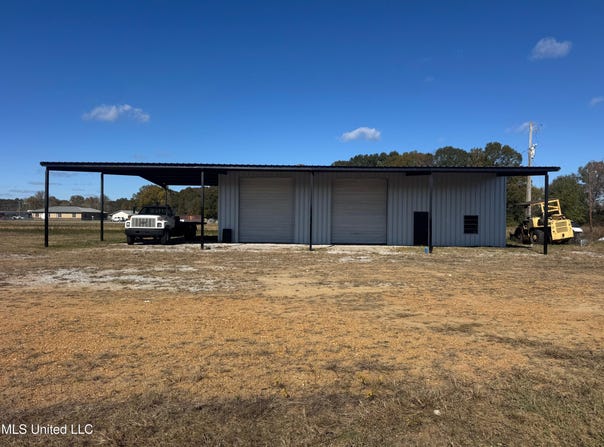 Industrial Park Road, Winona, MS 38967