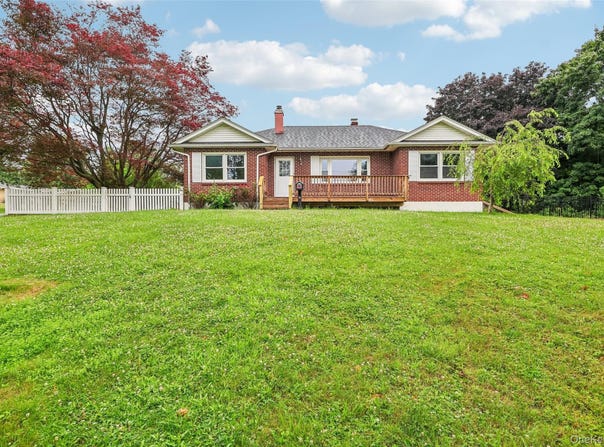 14 Highview Avenue, Florida, NY 10921