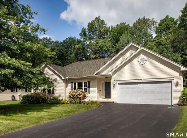 254 Cider Mill Crossing, Torrington, CT 06790