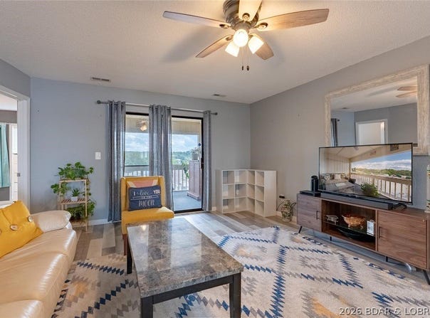 2222 Bittersweet Road, Lake Ozark, MO 65049