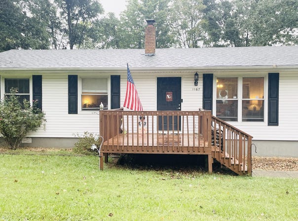 1167 Bruno Dr, Goodview, VA 24095