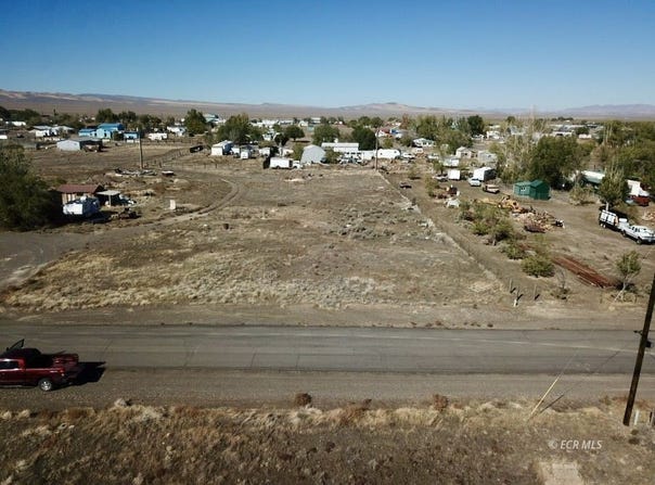456 4th Street, Crescent Valley, NV 89823
