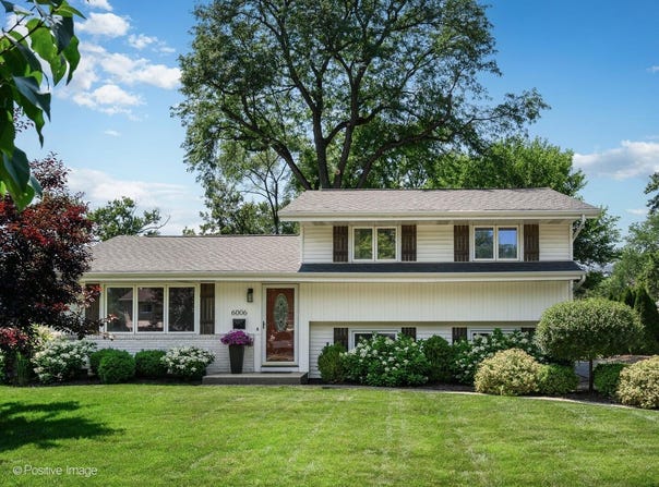 6006 Osage Avenue, Downers Grove, IL 60516