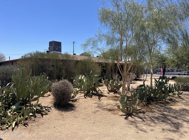1201 E DESERT PARK Lane, Phoenix, AZ 85020