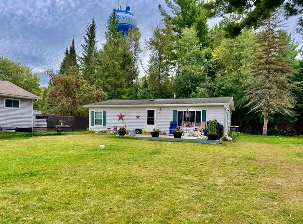 206 ILLINOIS ST W, Eagle River, WI 54521