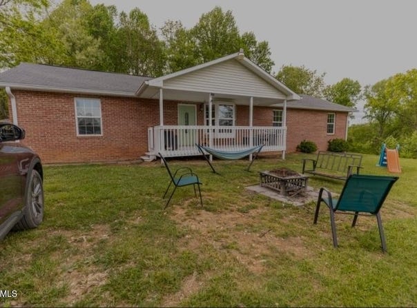 21426 Darlington Drive, Bristol, VA 24202