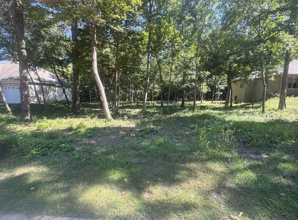 1108 Oakview Lane, Genoa, IL 60135
