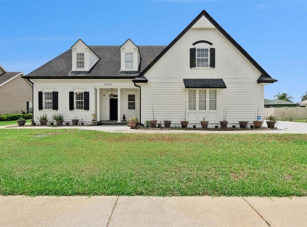 5210 HAMMOCK Circle, ST CLOUD, FL 34771