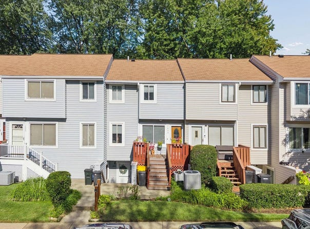 1624 GRASON Lane, CROFTON, MD 21114
