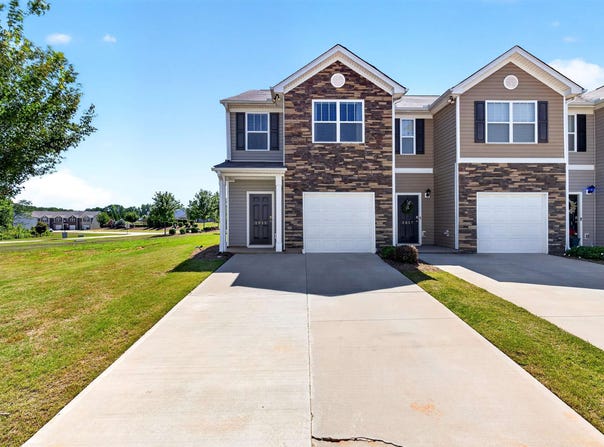 1315 Wunder Way, Boiling Springs, SC 29316