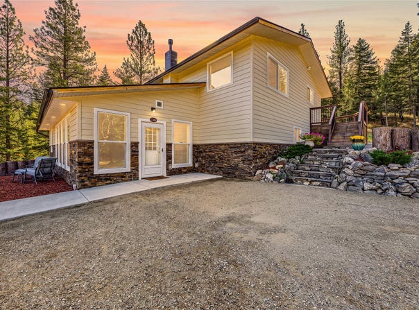 13498 Balsamroot Road, Lolo, MT 59847