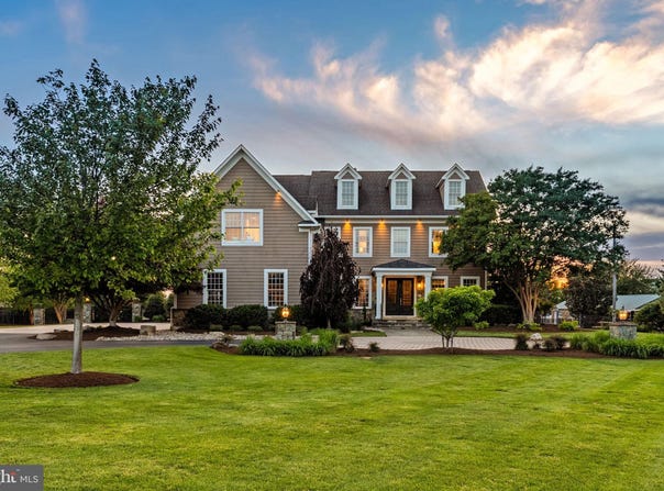 25301 POLAND Road, CHANTILLY, VA 20152