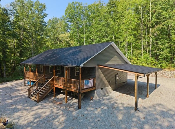 Jamestown, TN 38556