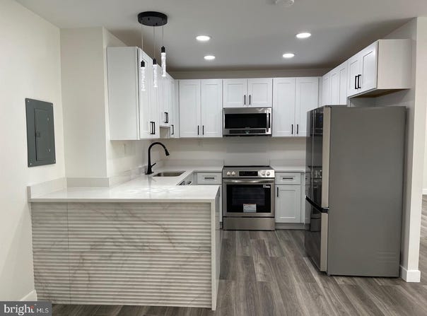 3811 SWANN RD #202, SUITLAND, MD 20746