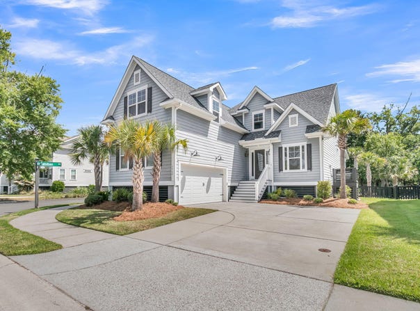 1560 Red Tide Road, Mount Pleasant, SC 29466